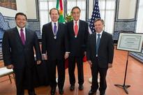 U.S. Mexico Foundation Congratulates Henry G. Cisneros on receiving th...