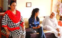 Dolly Ahluwalia, effervescent mother of Vicky Donor, to act in Bajatey Raho