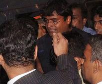 Mumbai Police conducts searches at Gurunath's residence