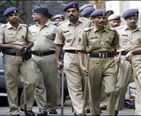 Woman beats her lover, drags him to police station in Meerut