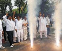Congress batters BJP in Karnataka