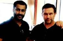 Stephen Baldwin signs Abhishek Kapoor