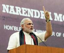 Modi in Delhi, has 'wonderful' meeting with Advani