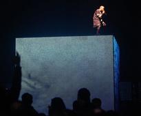 Kanye West brings explosive 'Black Skinhead,' 'New Slaves' to 'SNL'