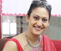 Indrani Haldar shoots, despite liver problem