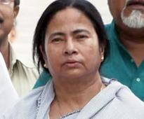 Mamata returns to writers' building after SFI protest