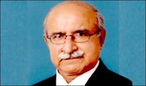 Federal Shariat Court's Aalam Judge takes oath