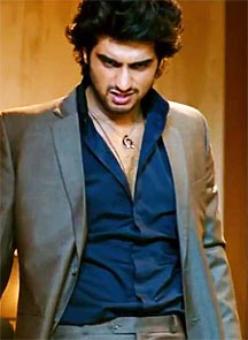 Review: Aurangzeb is VERY engaging