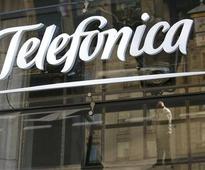 European telco revenues drop as price wars heat up