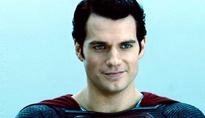 Man Of Steel's Henry Cavill Gives Director Zack Snyder Props