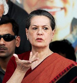 No party spirit at UPA-II's anniversary dinner